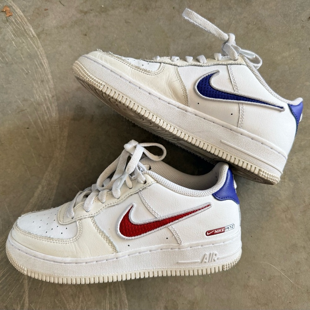 Boy’s Nike 1972 Air Force 1 White Sneakers with Red and Blue Accents